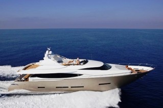 Yacht QUANTUM -  Main